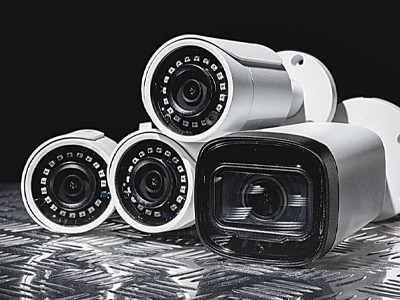 Use the right pool accessories